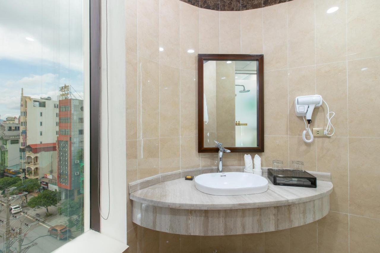 Sala Hotel Mong Cai Buitenkant foto