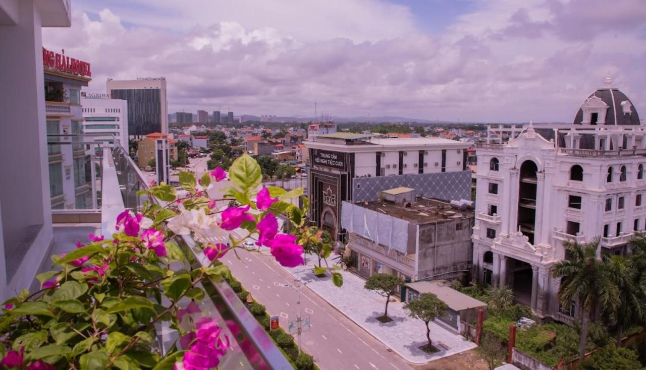 Sala Hotel Mong Cai Buitenkant foto